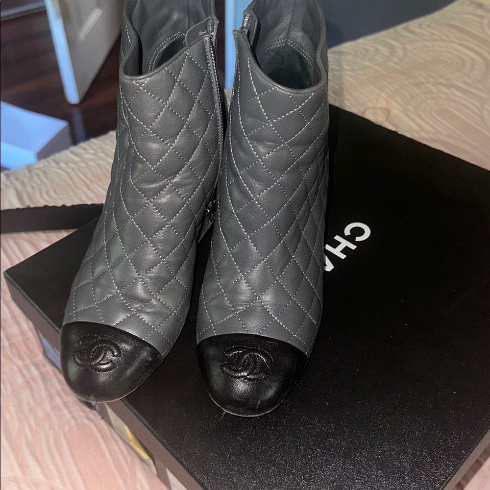 CHANEL Quilted Gray and Black Ankle Boots